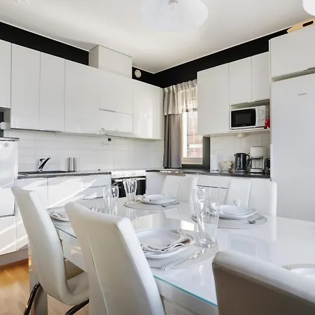 Santalux 2 By Lapland Host Rovaniemi